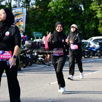 Runner Photo 4144518