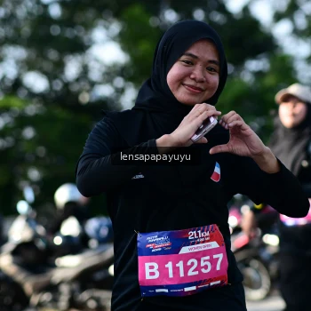 Runner Photo 4144524