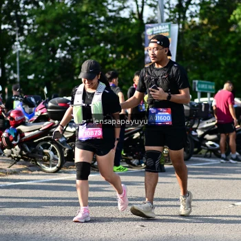 Runner Photo 4144535