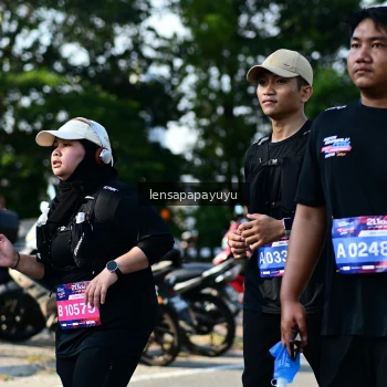 Runner Photo 4144537