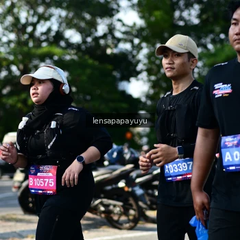 Runner Photo 4144541