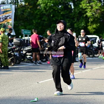 Runner Photo 4144546