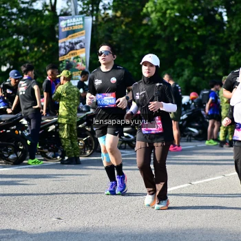 Runner Photo 4144551