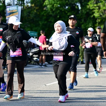 Runner Photo 4144561