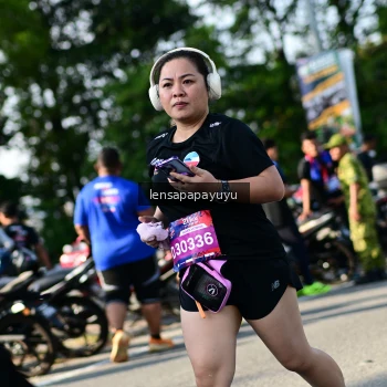 Runner Photo 4144583