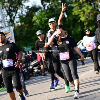 Runner Photo 4144590