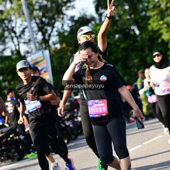 Runner Photo 4144591
