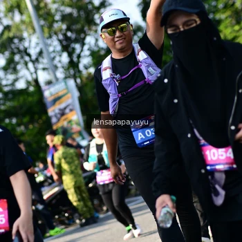 Runner Photo 4144599