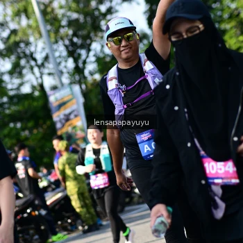 Runner Photo 4144600
