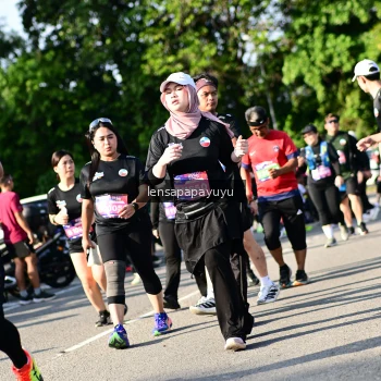Runner Photo 4144607