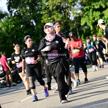 Runner Photo 4144608
