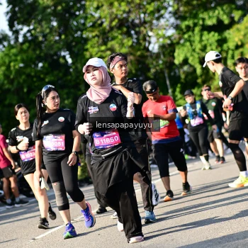 Runner Photo 4144610