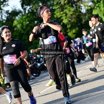 Runner Photo 4144617