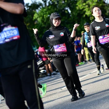 Runner Photo 4144618