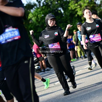 Runner Photo 4144623
