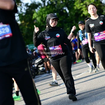 Runner Photo 4144624