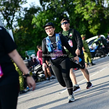 Runner Photo 4144630