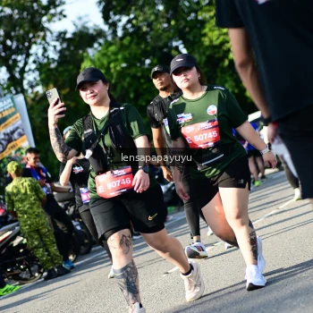 Runner Photo 4144663