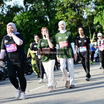 Runner Photo 4144679