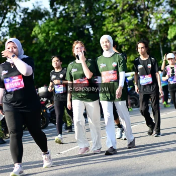 Runner Photo 4144687