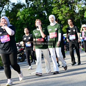 Runner Photo 4144697