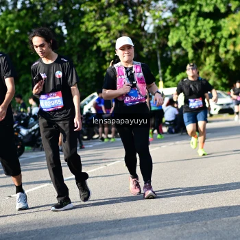 Runner Photo 4144698
