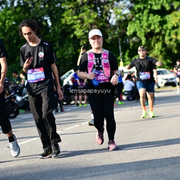 Runner Photo 4144715