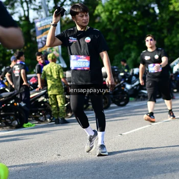 Runner Photo 4144744