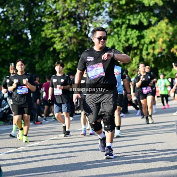 Runner Photo 4144820