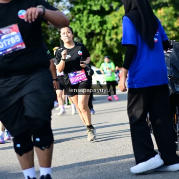 Runner Photo 4144827