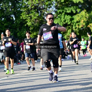 Runner Photo 4144829