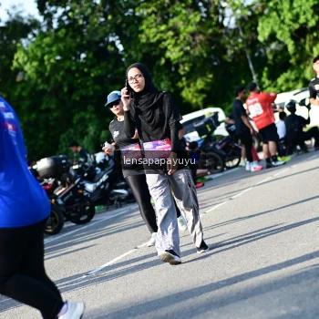 Runner Photo 4144900