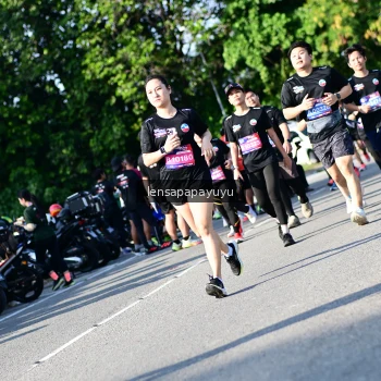 Runner Photo 4144971