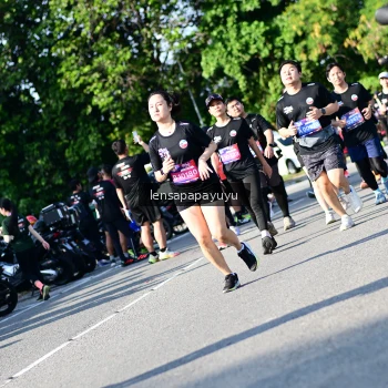 Runner Photo 4144972