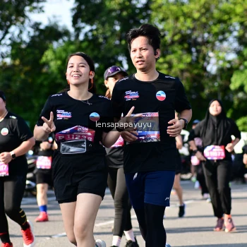 Runner Photo 4145019