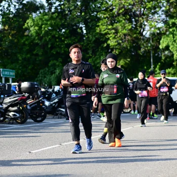 Runner Photo 4145044