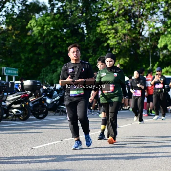 Runner Photo 4145052