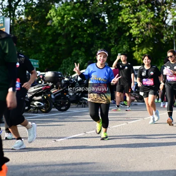 Runner Photo 4145064