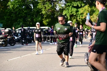 Runner Photo 4145116
