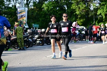 Runner Photo 4145118