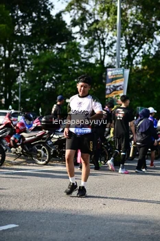 Runner Photo 4145253