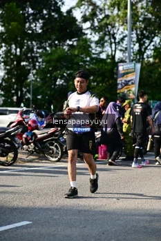Runner Photo 4145257