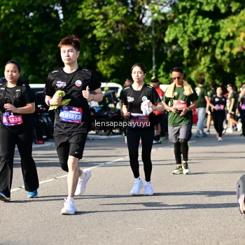 Runner Photo 4145270