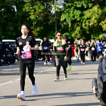 Runner Photo 4145298