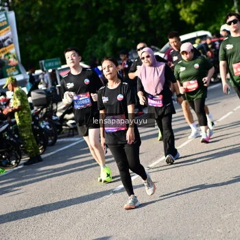 Runner Photo 4145325