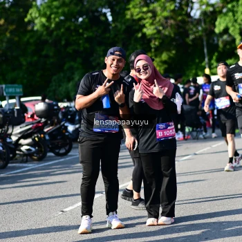 Runner Photo 4145450