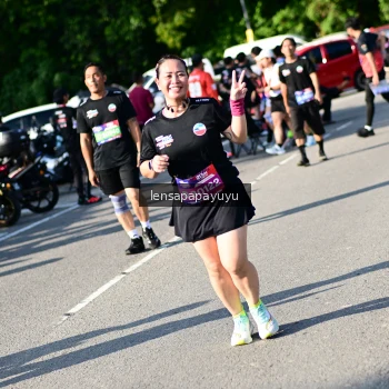 Runner Photo 4145473