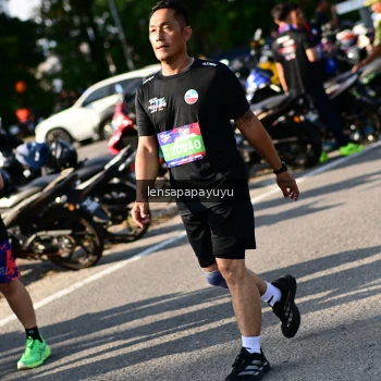Runner Photo 4145517