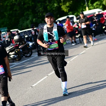 Runner Photo 4145555