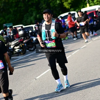 Runner Photo 4145558